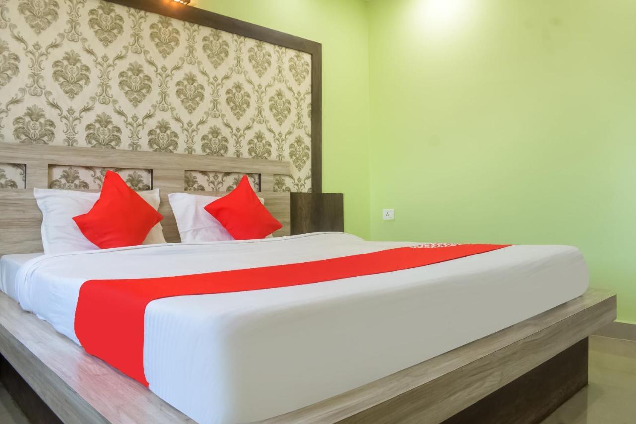 Oyo 36517 Hotel Bharati Inn